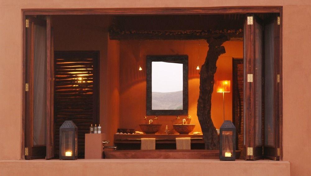 Purros Okahirongo Elephant Lodge מראה חיצוני תמונה