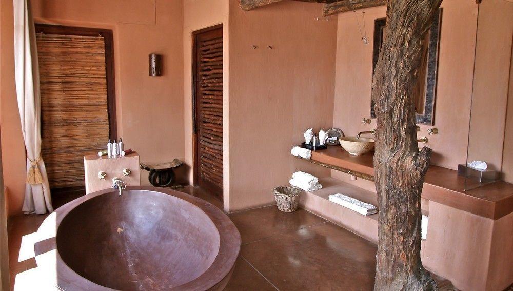 Purros Okahirongo Elephant Lodge מראה חיצוני תמונה